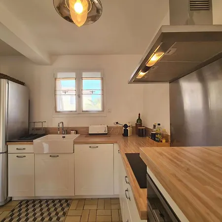 Prázdninový dům Maison Lumineuse 5 Pieces, Proche Plages, Jusqu'a 8 Pers, Parking Inclus, Cap D'agde - Fr-1-249-410 Agde